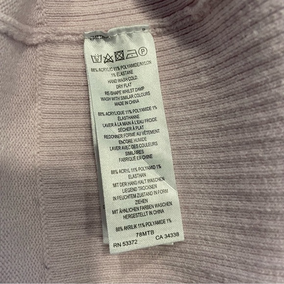 French Connection sweater XS. Acrylic and elastane. - Picture 3 of 4